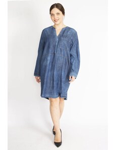 Şans Women's Navy Blue Plus Size Wash Effect Front Pat and Snap Buttoned Denim Dress