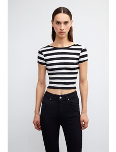 VATKALI Low-cut back striped blouse