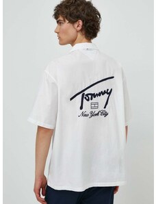 Bavlnená košeľa Tommy Jeans pánska, biela farba, voľný strih, DM0DM19139, DM0DM19139