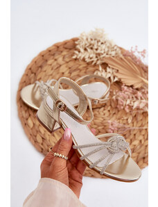 Gold Ollna Dievčenské zlaté sandále na nízkom podpätku zdobené kamienkami