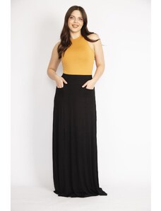 Şans Dámska čierna veľká sukňa s elastickým pásom a predným vreckom s podrobnou maxi dĺžkou 65n36367