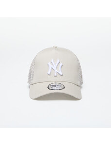 Šiltovka New Era New York Yankees 9Forty Trucker Stone/ White