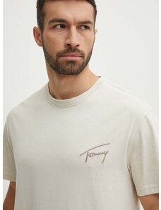 Bavlnené tričko Tommy Jeans pánsky,béžová farba,s nášivkou,DM0DM17994