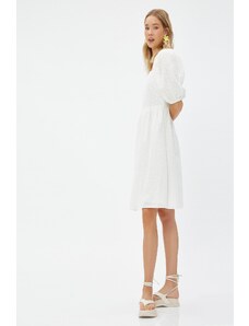 Koton Dámske biele šaty