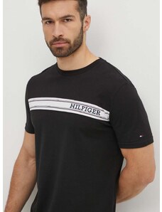 Bavlnené tričko Tommy Hilfiger pánske, čierna farba, s nášivkou, UM0UM03196