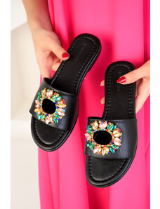 SOHO Čierne-Multi dámske papuče