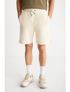 GRIMELANGE Uncertaın Men's Comfort Fit Vanilla Shorts & Bermudy