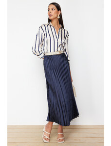 Trendyol Collection Námornícka modrá plisovaná saténová maxi tkaná sukňa