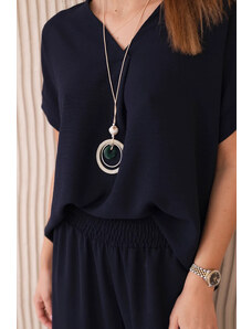 K-Fashion Súprava s náhrdelníkom blúzka + nohavice tmavomodrá