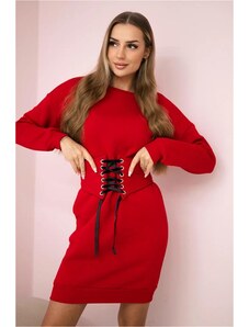 MladaModa Zateplené šaty s ozdobným širokým opaskom model 9362 červené