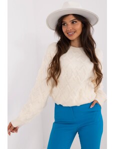 MladaModa Oversize sveter s kosoštvorcovým vzorom model 36161 farba ecru