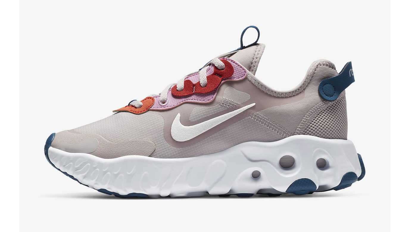 nike react art3mis blue