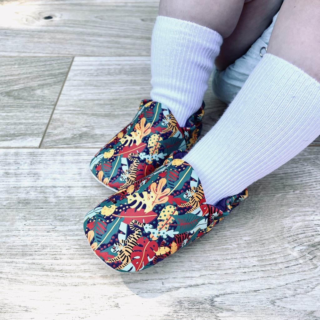 Capáčky Poco Nido Tiger Jungle Green