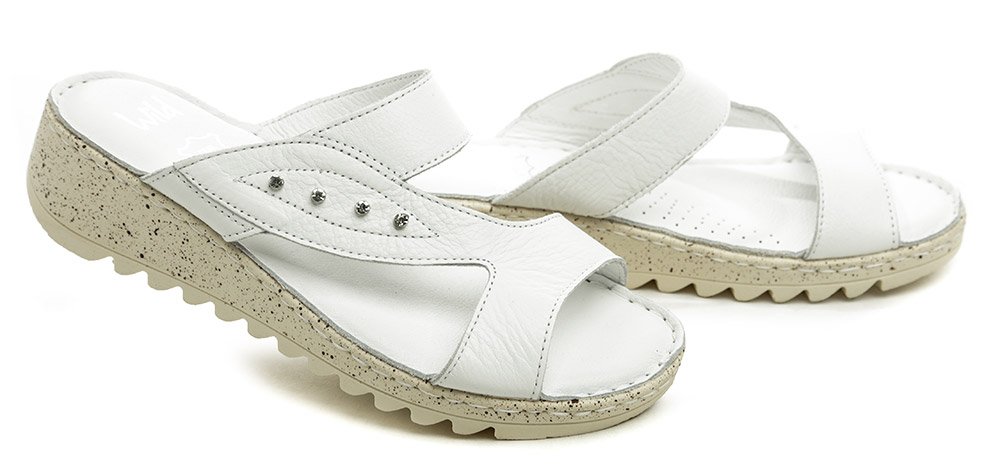 Wild 016935B biele dámske nazúvaky na kline