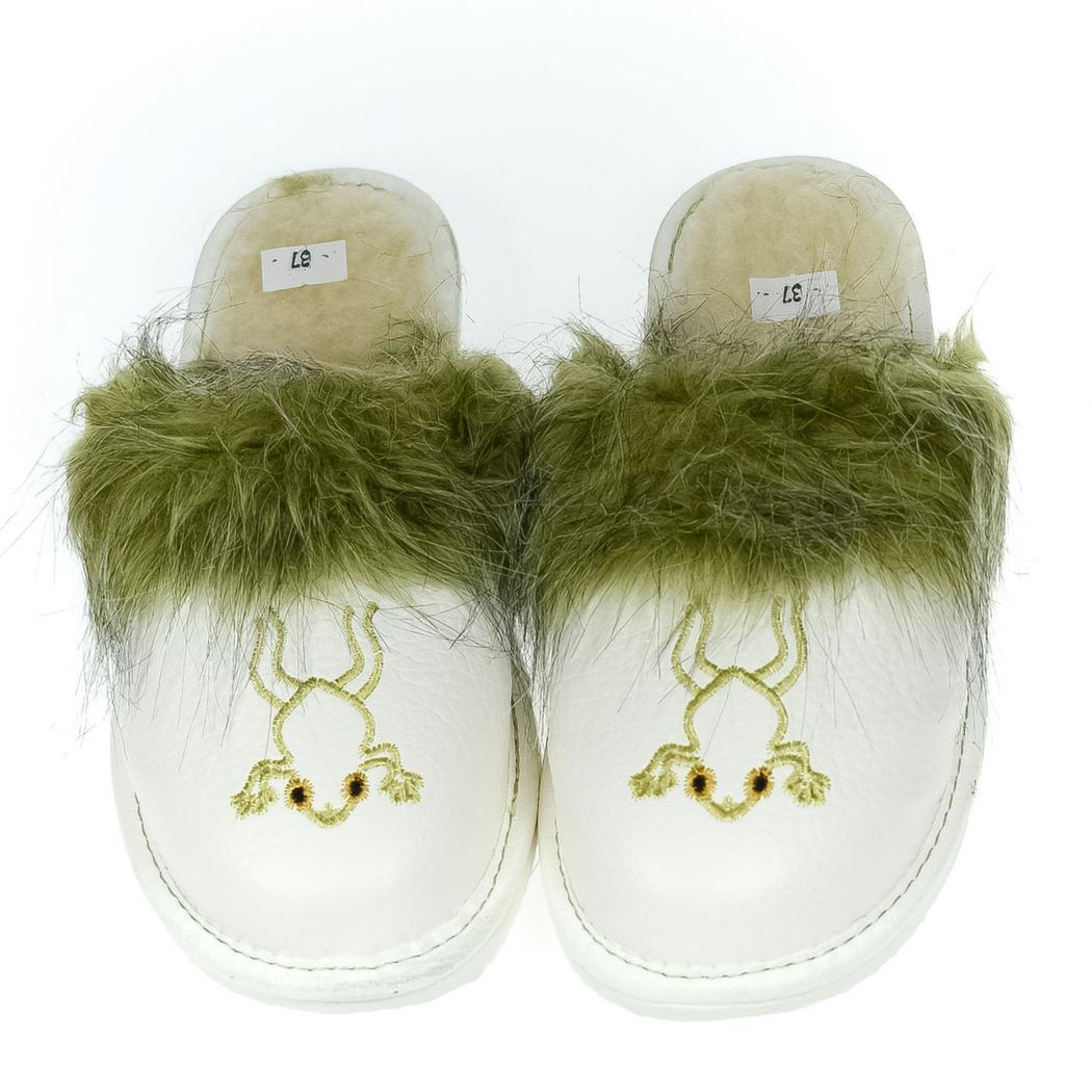 JOHN-C Dámske kožené zateplené biele papuče ŽABIČKA