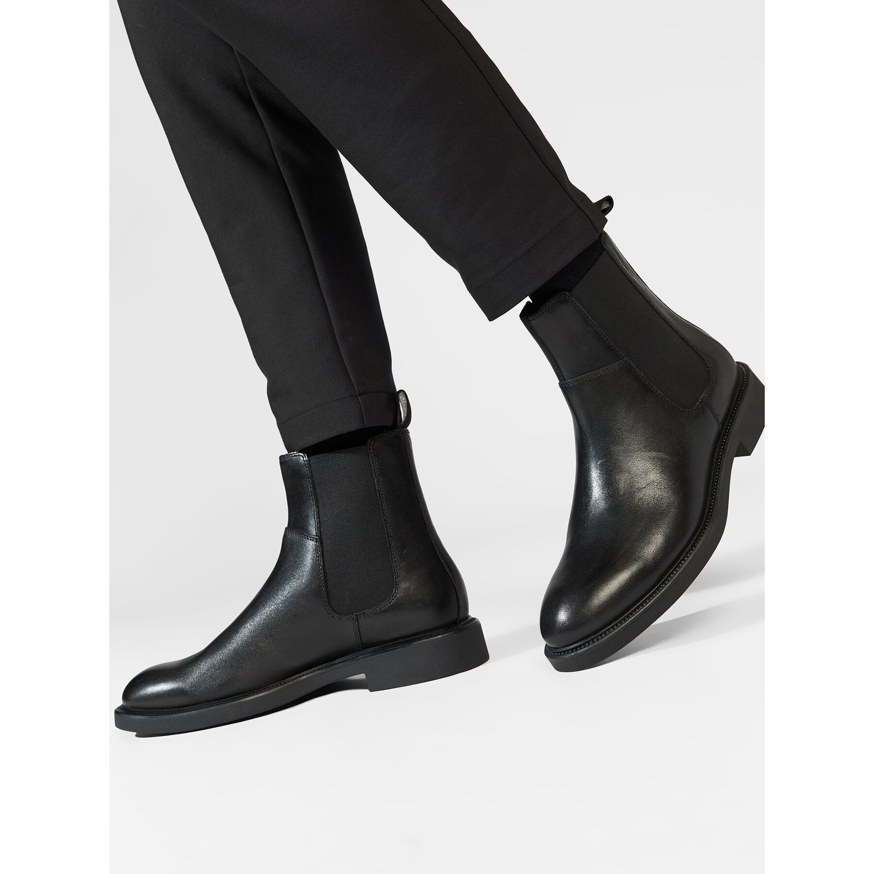 Členková obuv s elastickým prvkom Vagabond Shoemakers