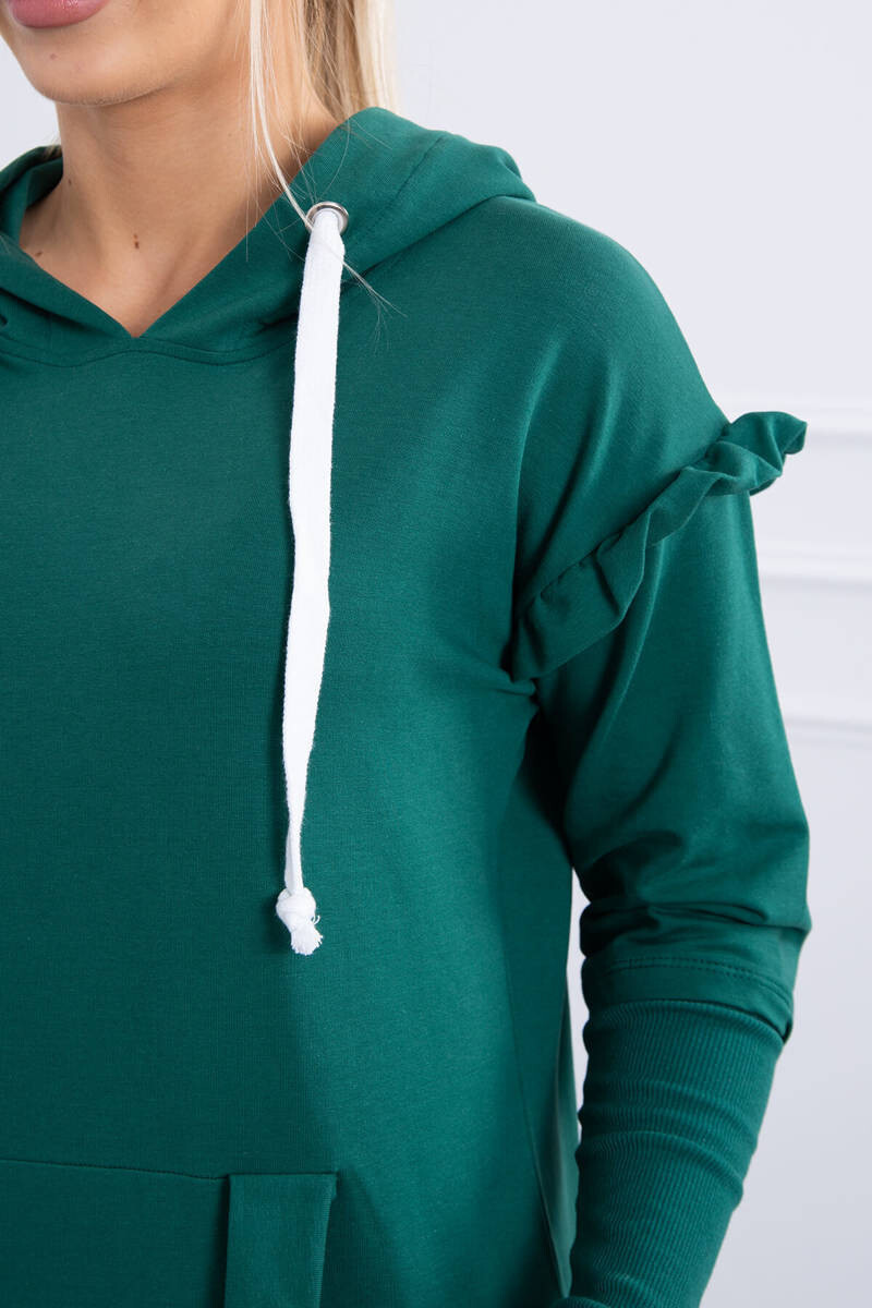 K-Fashion Šaty s ozdobnými volánikmi a kapucňou zelenej farby