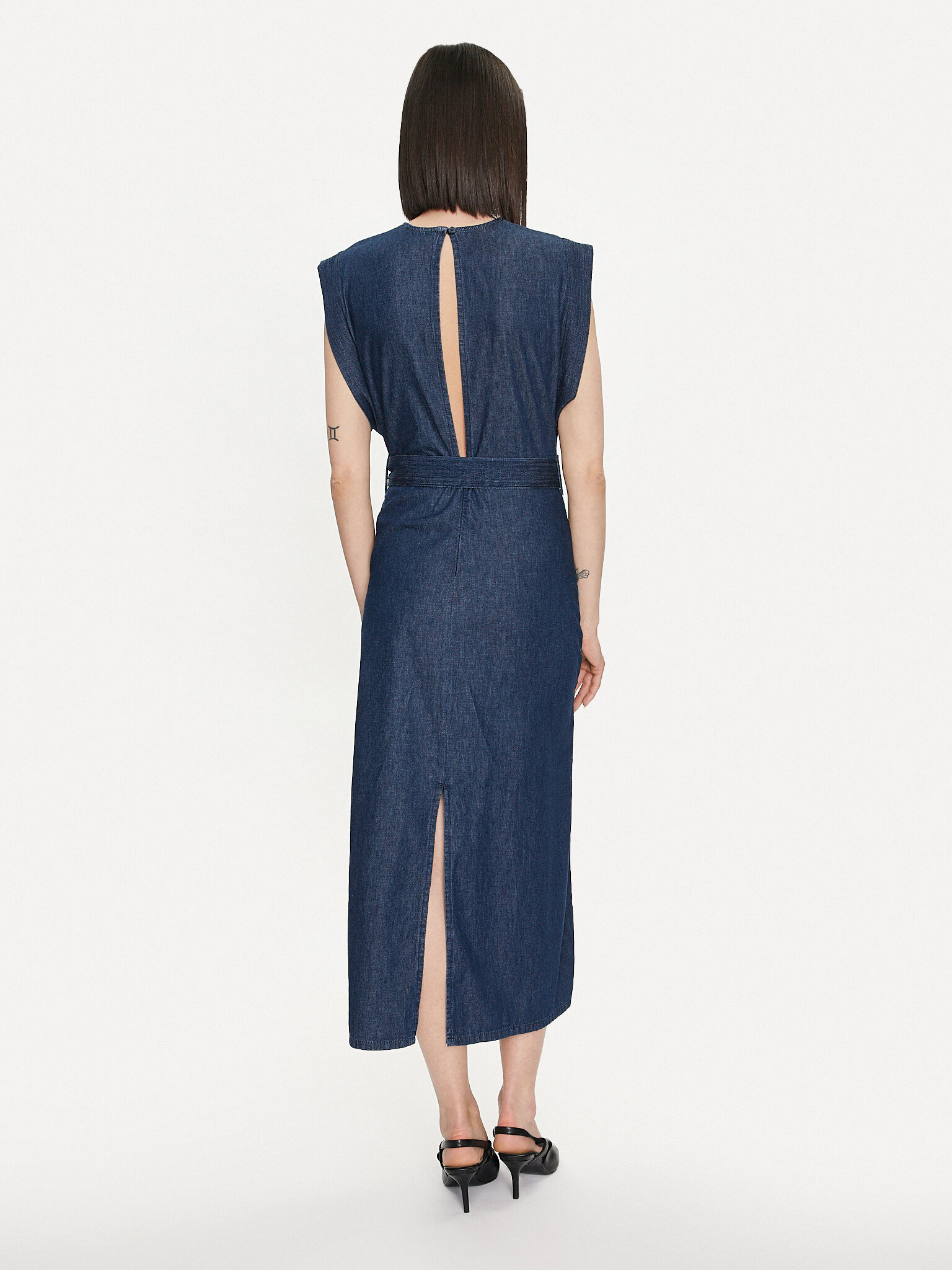 Džínsové šaty United Colors Of Benetton