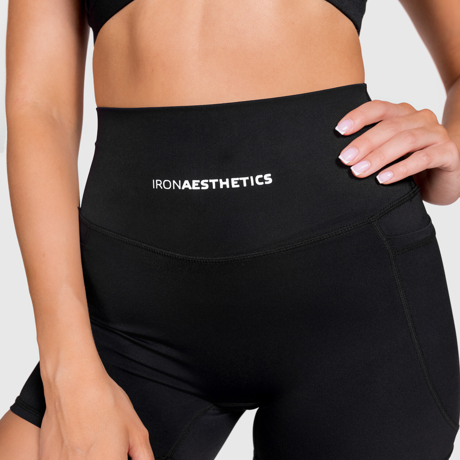 Športové kraťasy Iron Aesthetics Siren, čierne