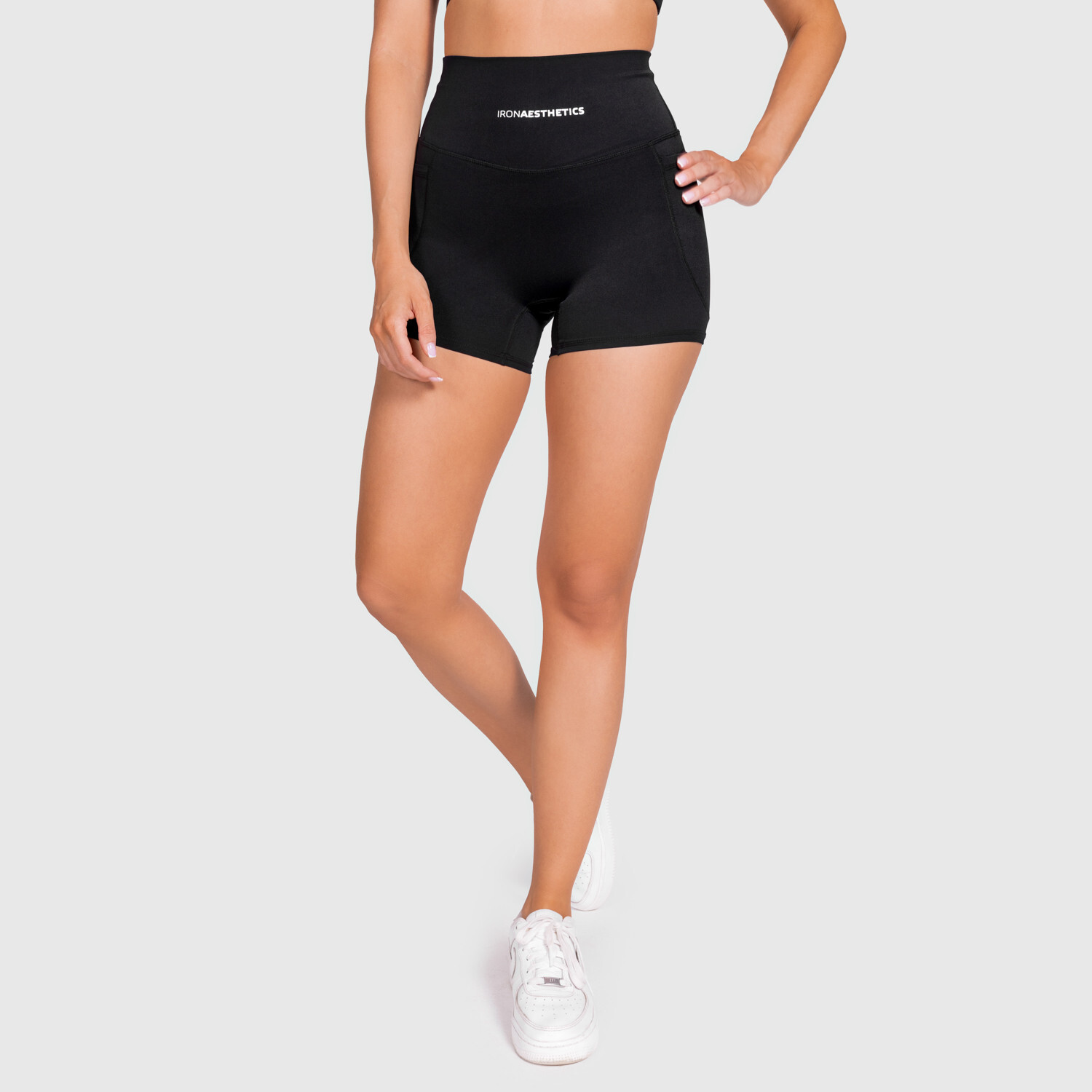 Športové kraťasy Iron Aesthetics Siren, čierne