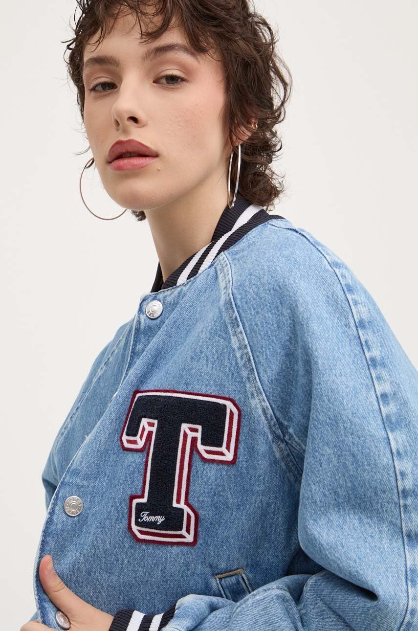 Džínsová bomber bunda Tommy Jeans prechodná, DW0DW18202