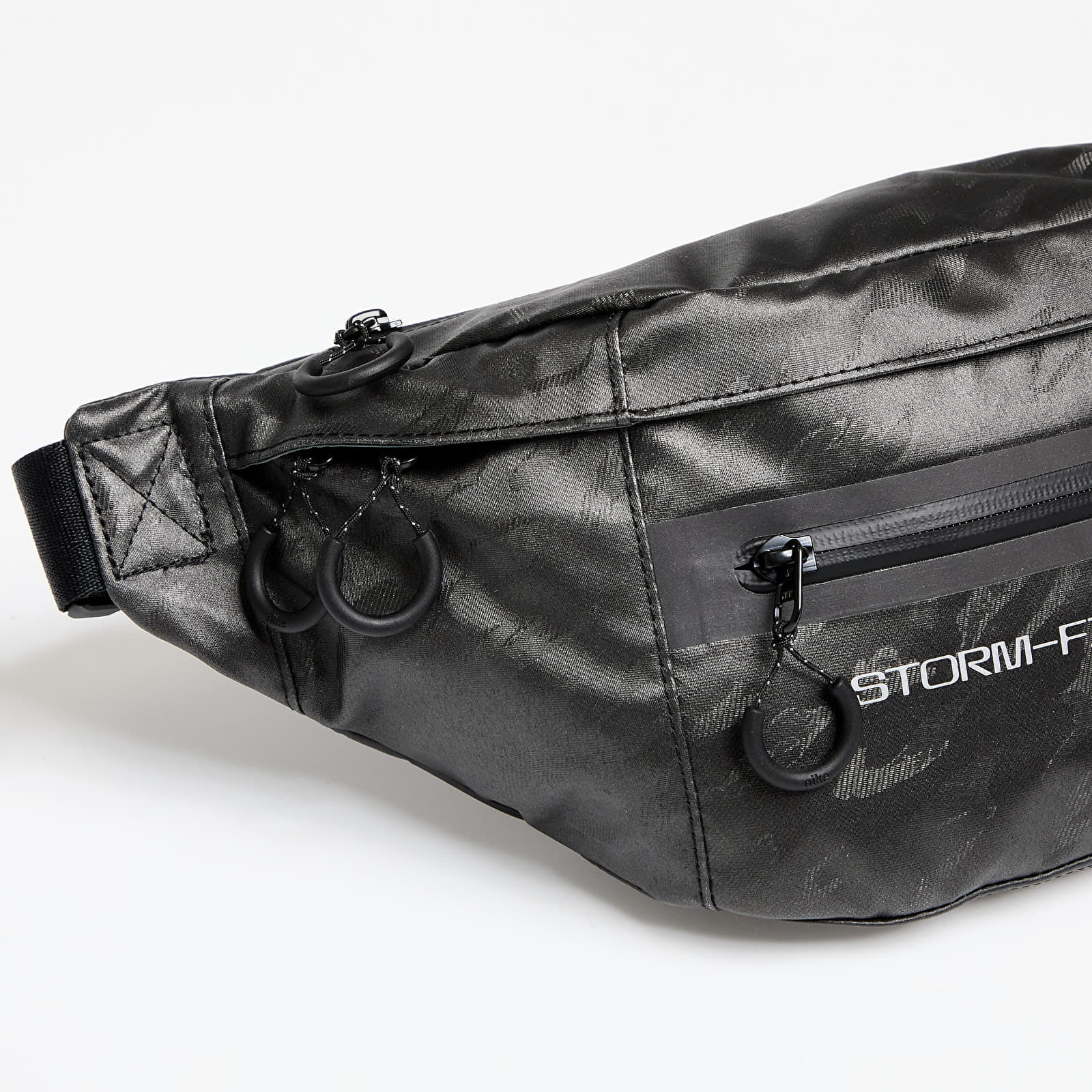 Ľadvinka Nike Elemental Pro Storm-FIT ADV Fanny Pack Black/ Black/ Reflect Silver Universal