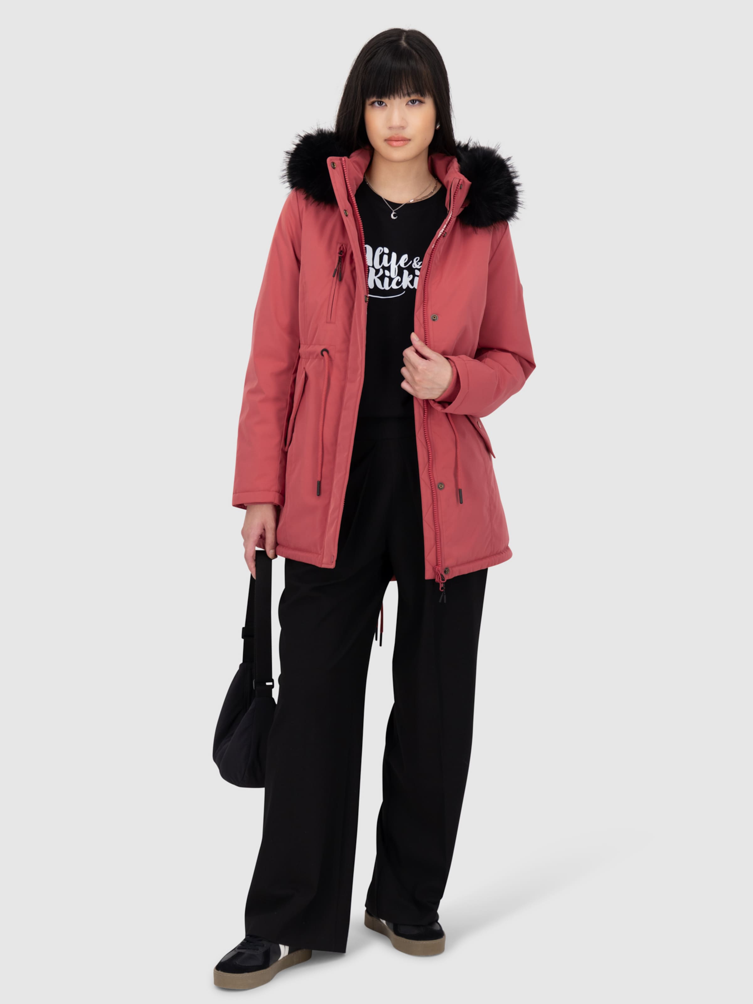 alife & kickin Zimná parka 'KierseyAK A' pastelovo červená / čierna