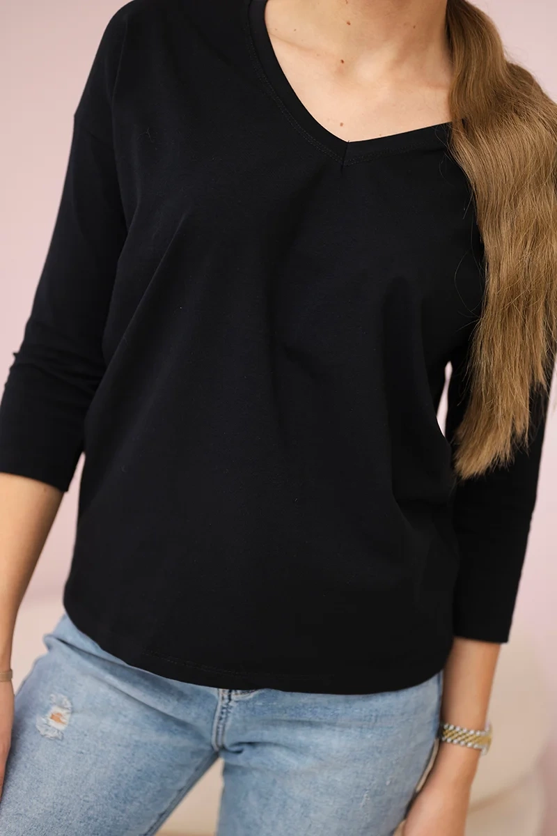 Kesi Black blouse with V-neck