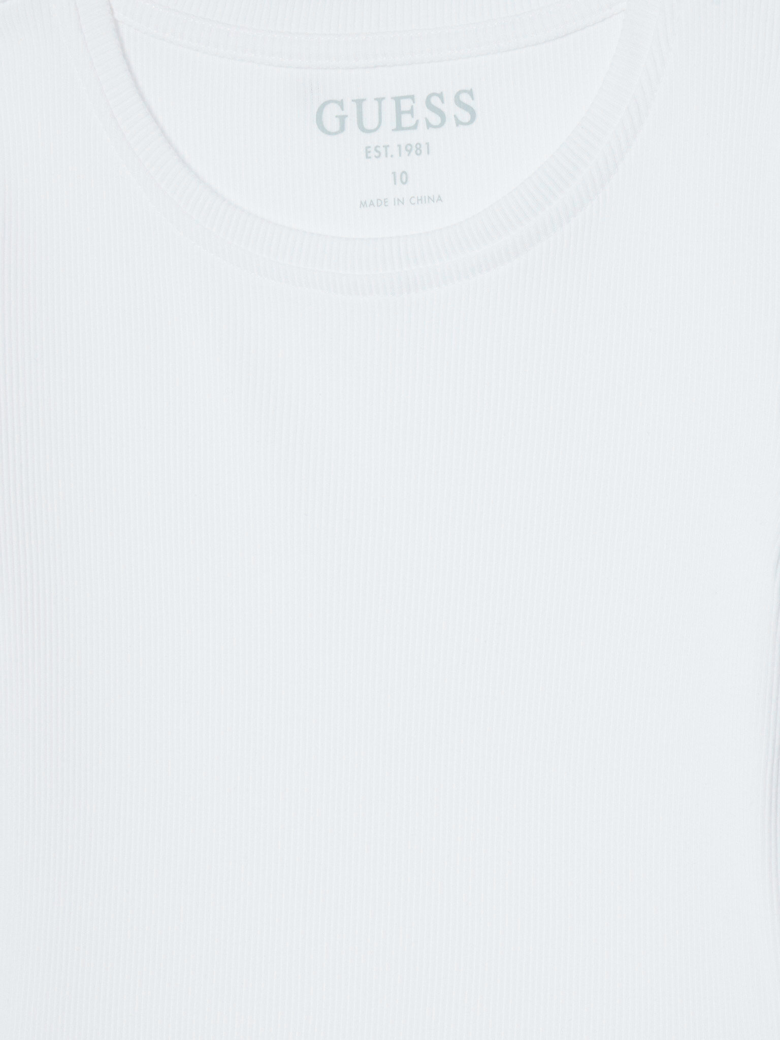 Elegantné šaty Guess