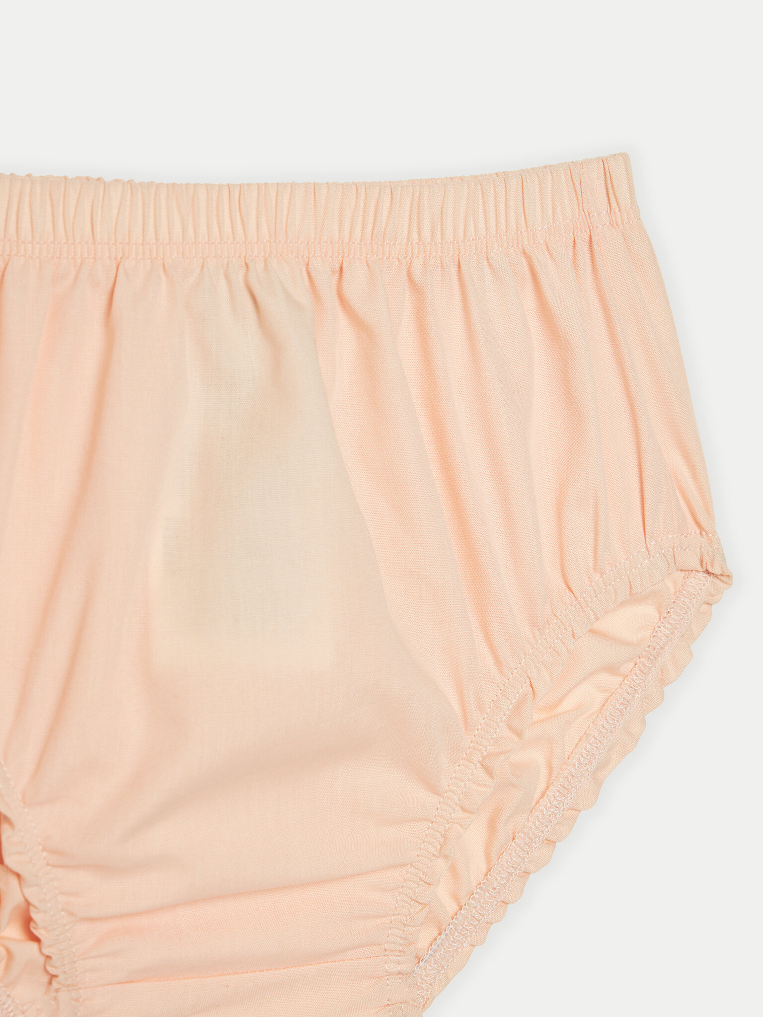 Každodenné šaty Guess