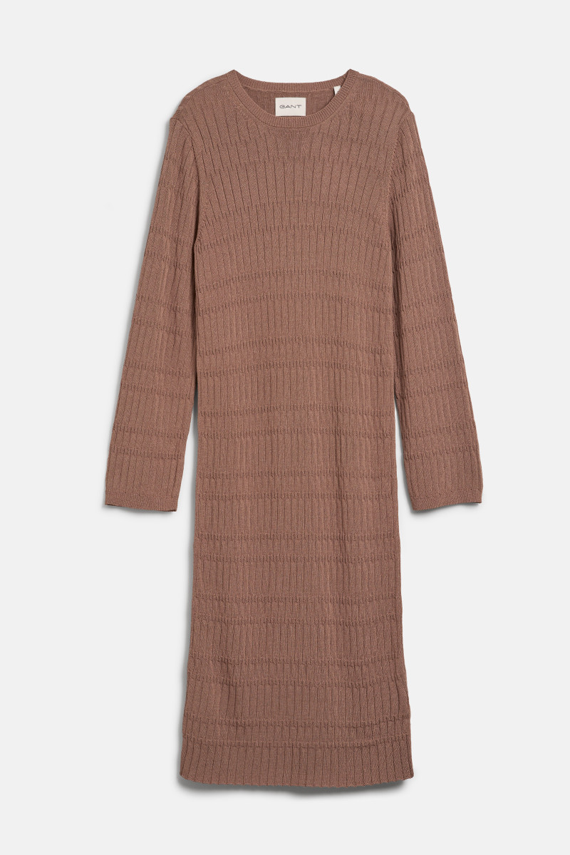 ŠATY GANT TEXTURED KNIT DRESS ROASTED WALNUT