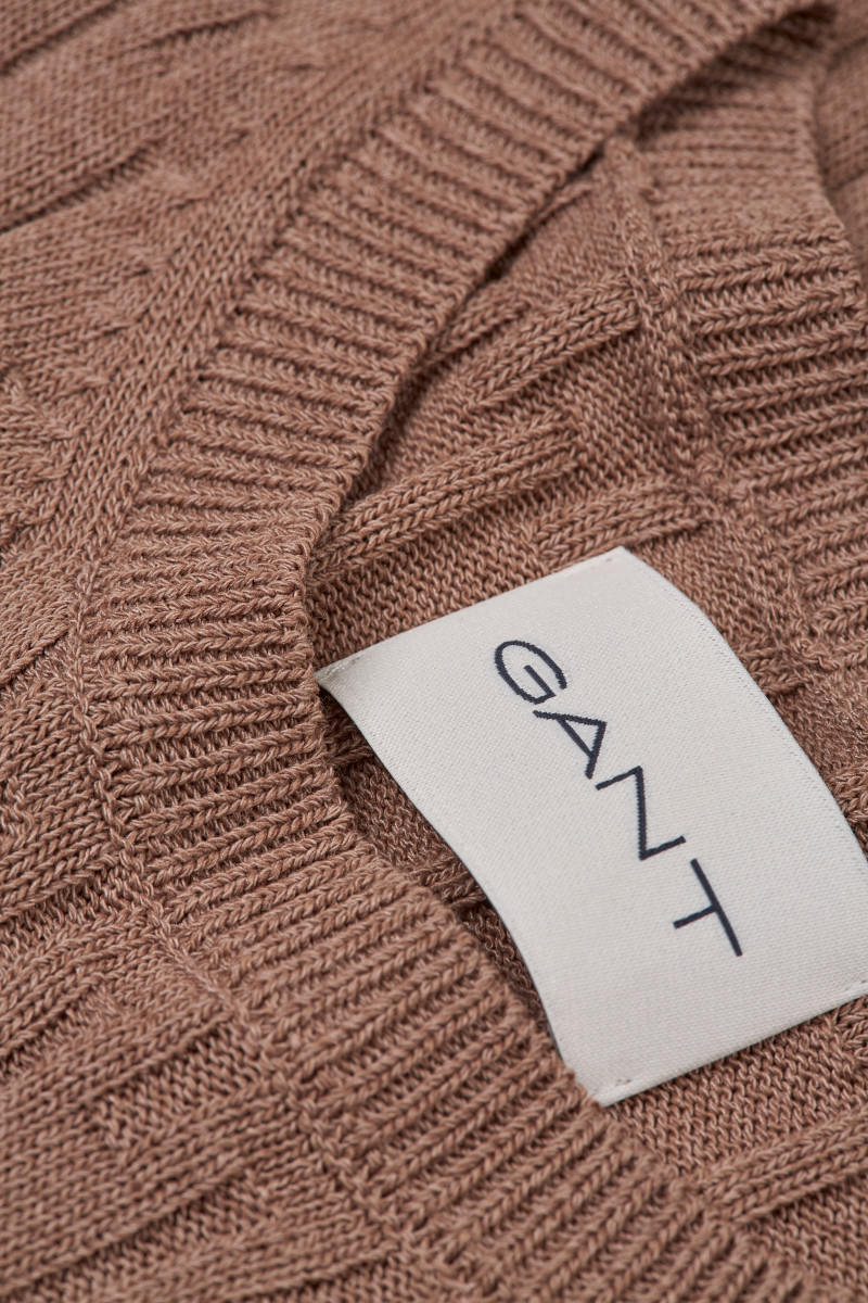 ŠATY GANT TEXTURED KNIT DRESS ROASTED WALNUT