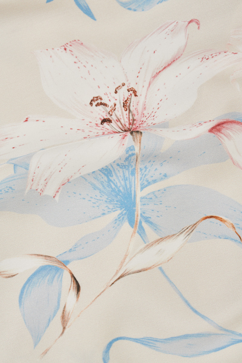 ŠATY GANT FLORAL PRINT WRAP SS FRILL DRESS PUTTY