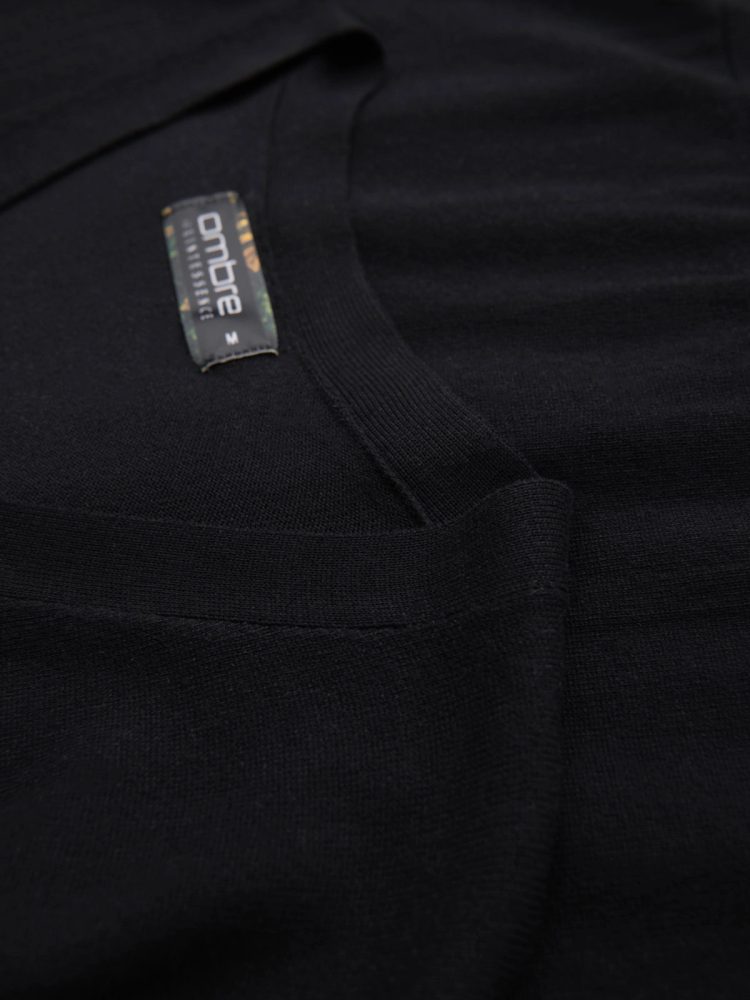 Ombre Clothing Pánsky čierny kardigán na gombíky V2 SWCD-0126