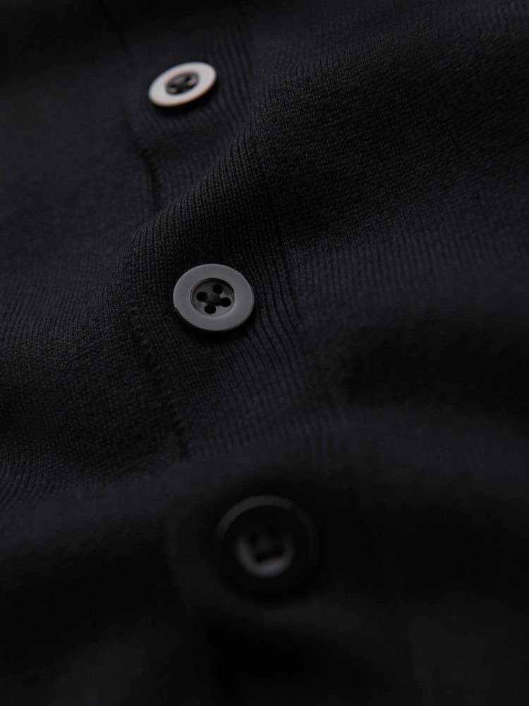 Ombre Clothing Pánsky čierny kardigán na gombíky V2 SWCD-0126