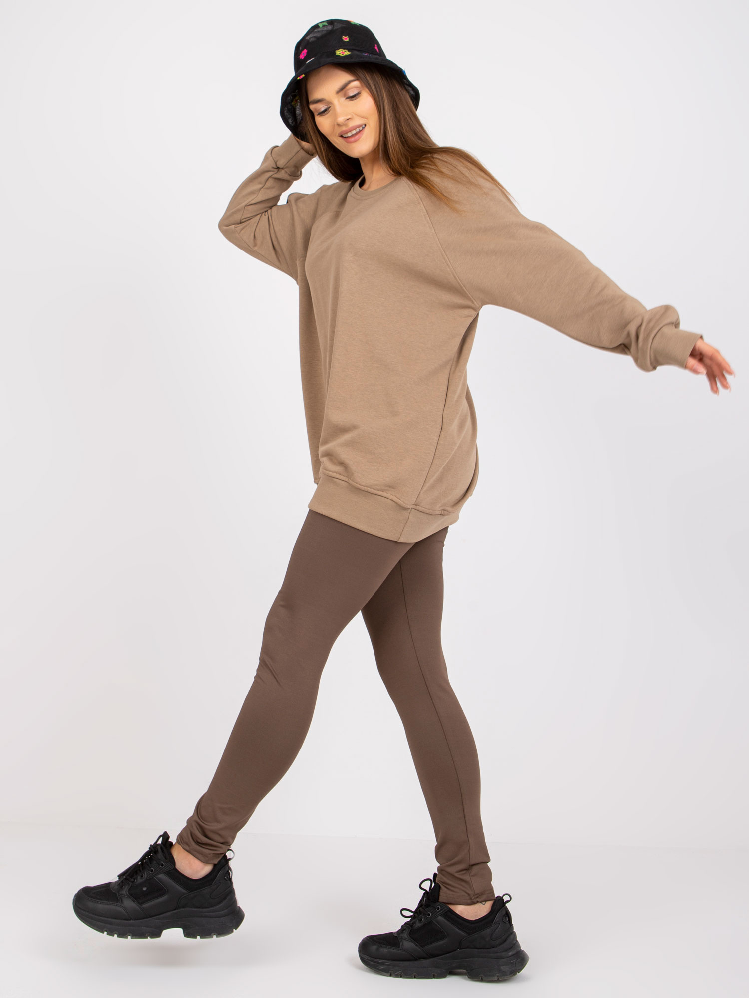 BASIC Béžová dámska oversize mikina bez kapucne EM-BL-U623.63P-beige