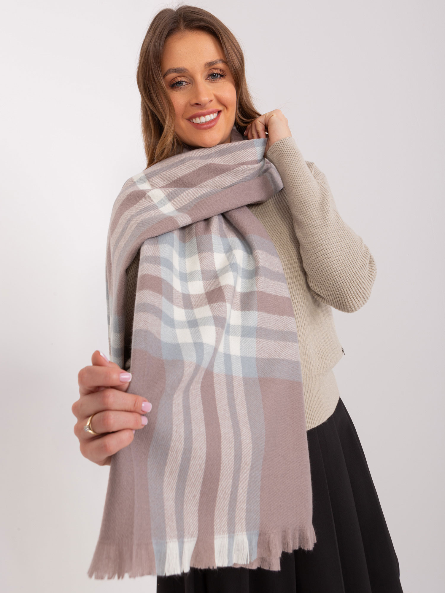 ITALY MODA Svetlofialový vzorovaný šál AT-SZ-23125-1.26-light viollet