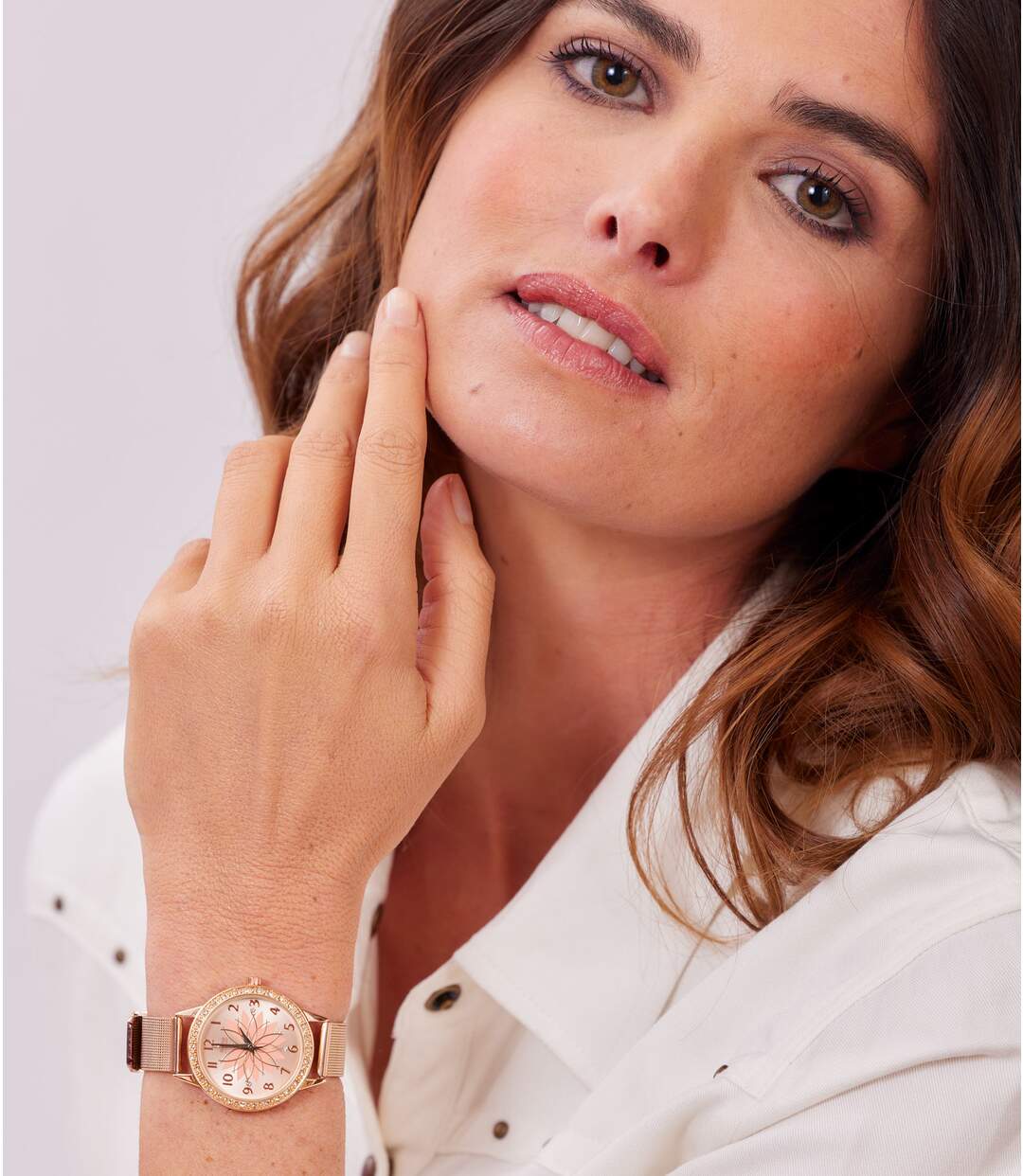 Hodinky ako šperk zdobené 34 krištáľmi Atlas For Men Ružová