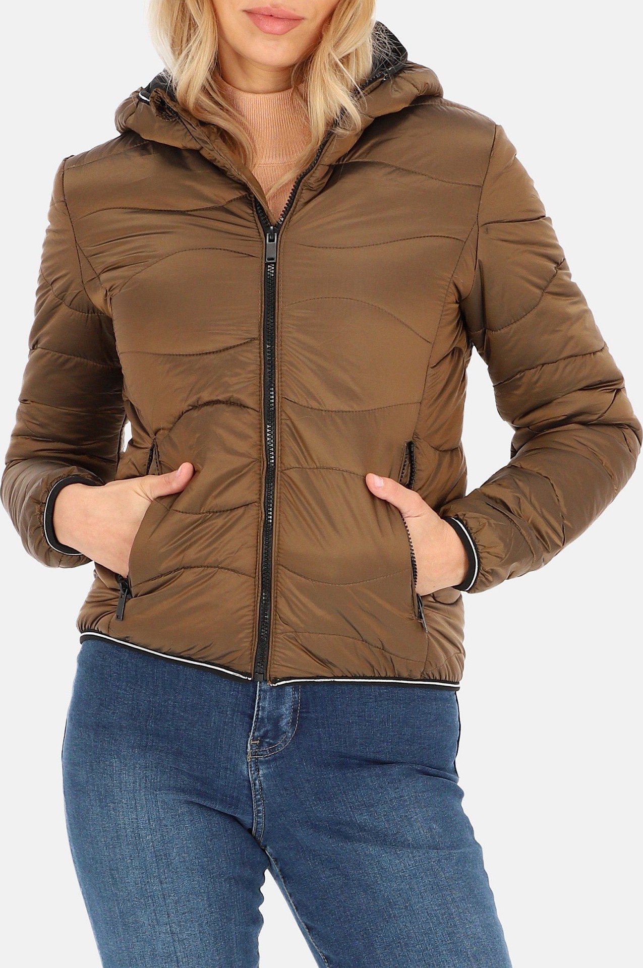 Perso Zlatá dámska krátka prechodová bunda s prešívaním BLH 91C0022 F - Gold