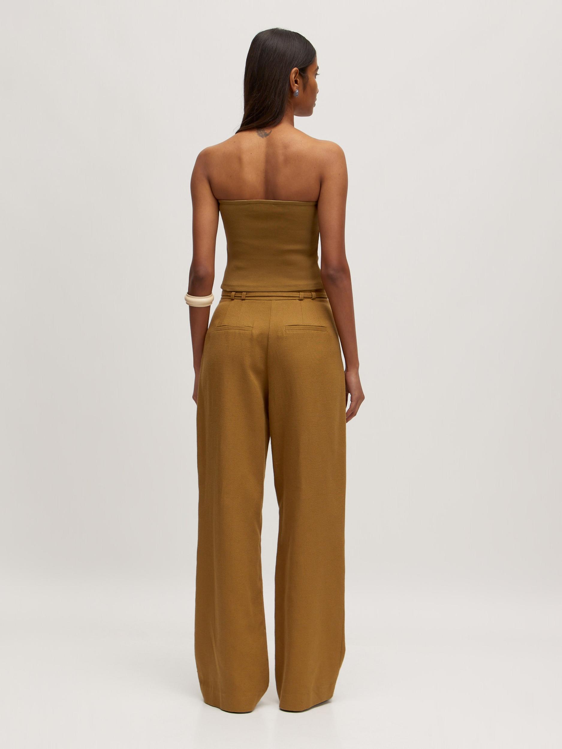 EDITED Top 'Noralie' hnedá