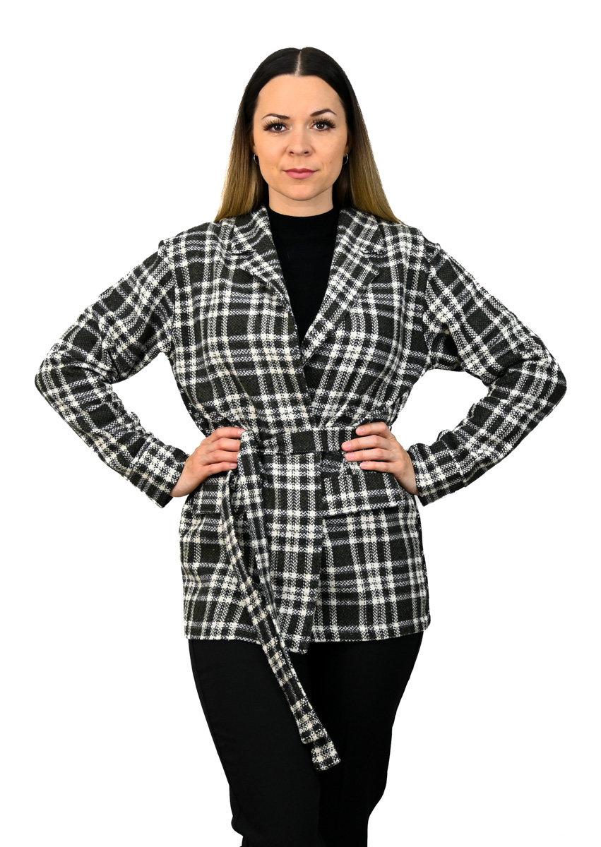 Karované sako s opaskom