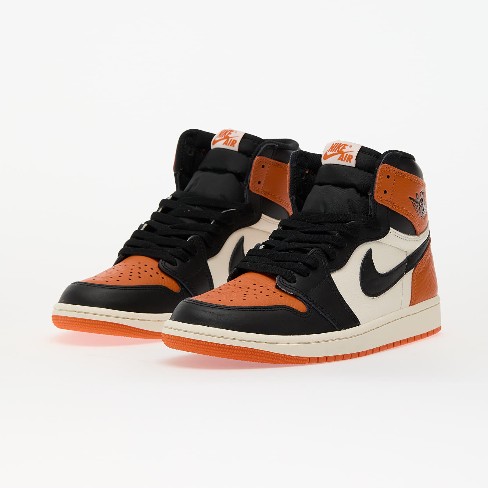 Air Jordan 1 Retro High OG "Shattered Backboard" (DZ5485-008) Black/ Black-Sail-Starfish