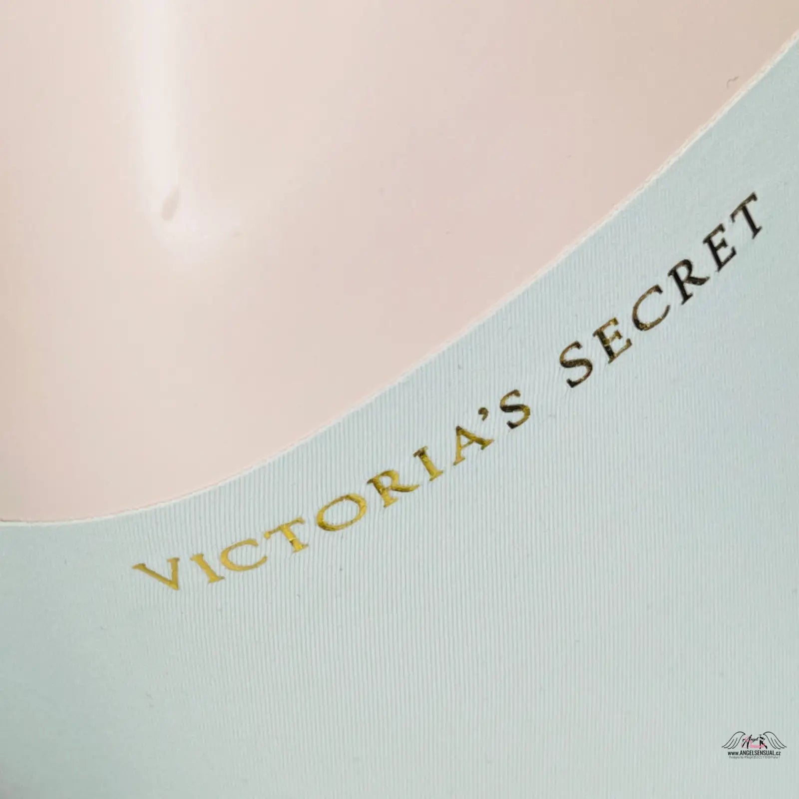 Victoria's Secret Sľubné bezšvíkové nohavičky so zlatou výšivkou