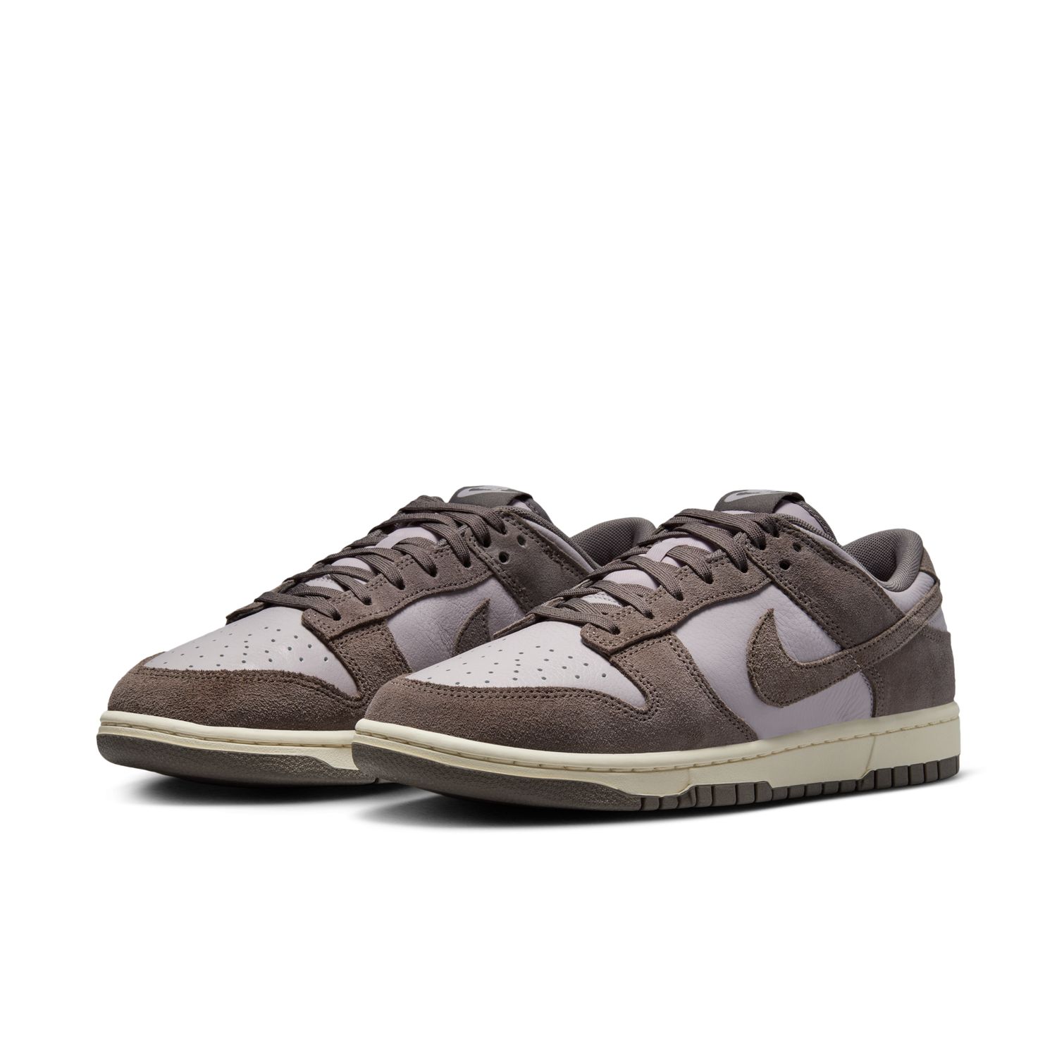 Nike Dunk Low Retro SE "Platinum Violet & Cave Stone" - Pánske - Tenisky Nike - Sivé - FQ8249-001