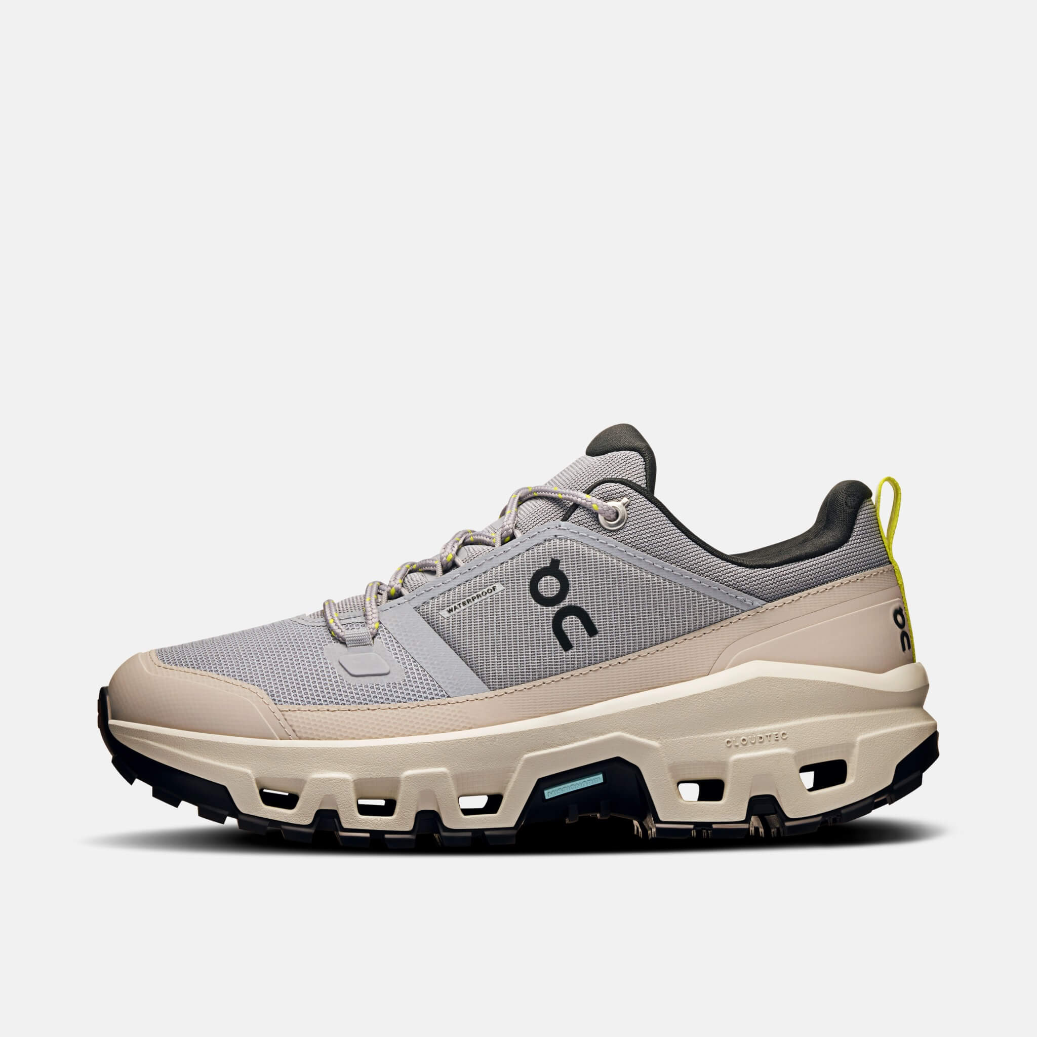 Dámske šedé outdoorové tenisky On Cloudrock Low WP