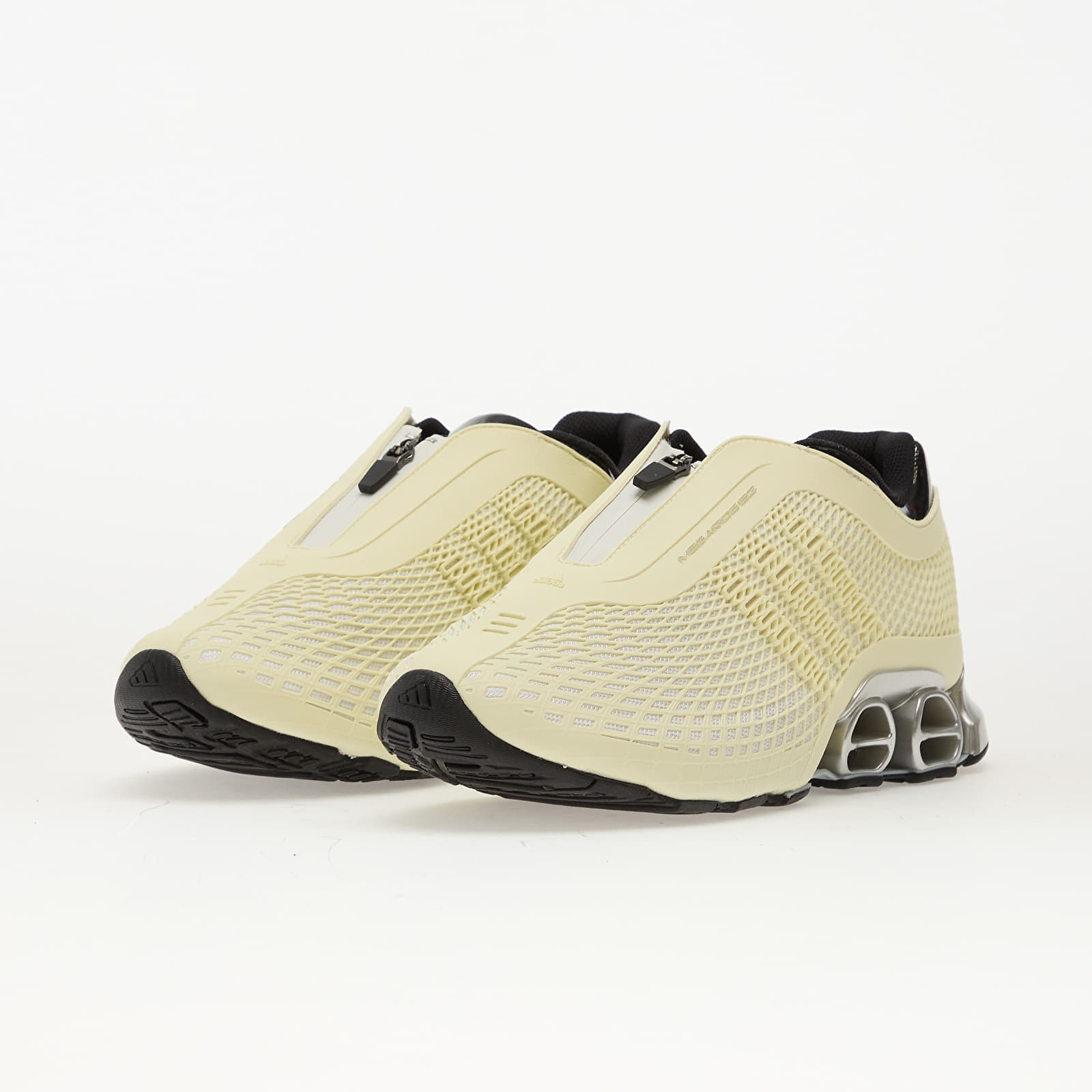 adidas Originals adidas Megaride S2 Off White/ Core Black/ Metallic Silver