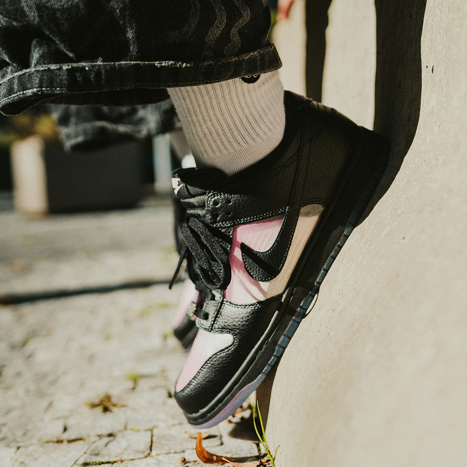 Nike Dunk Low Retro Prm Pink Rise/ Black-Black