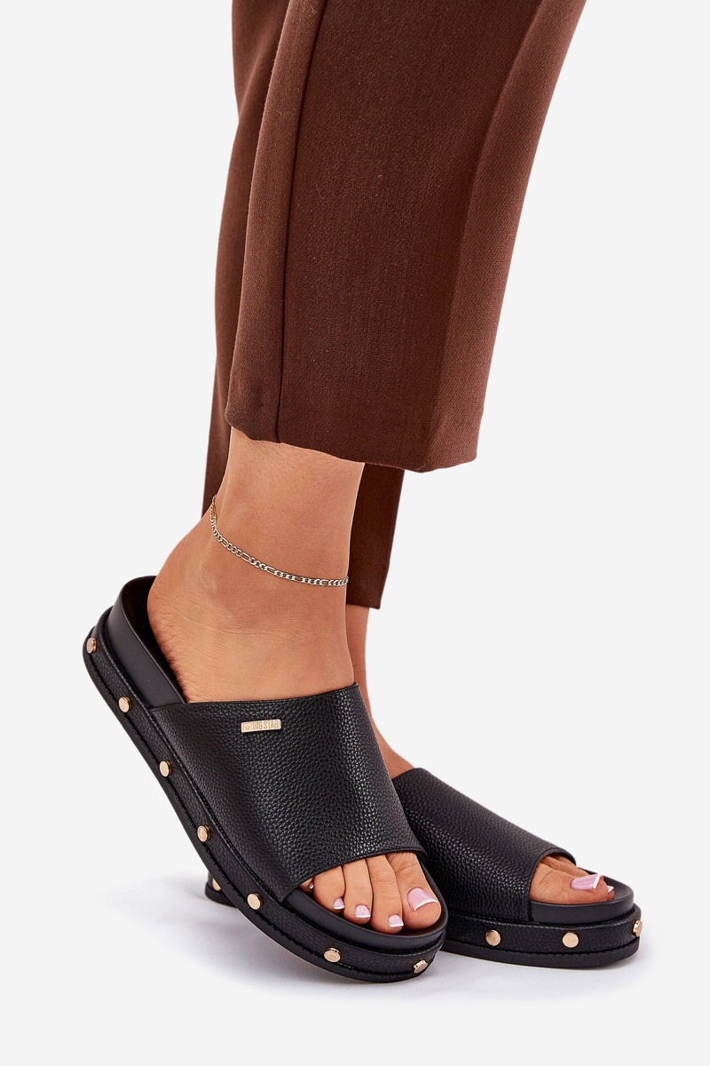 Big Star Shoes Klapki Damskie Na Platformie Z Ćwiekami Big Star RR274214 Czarne