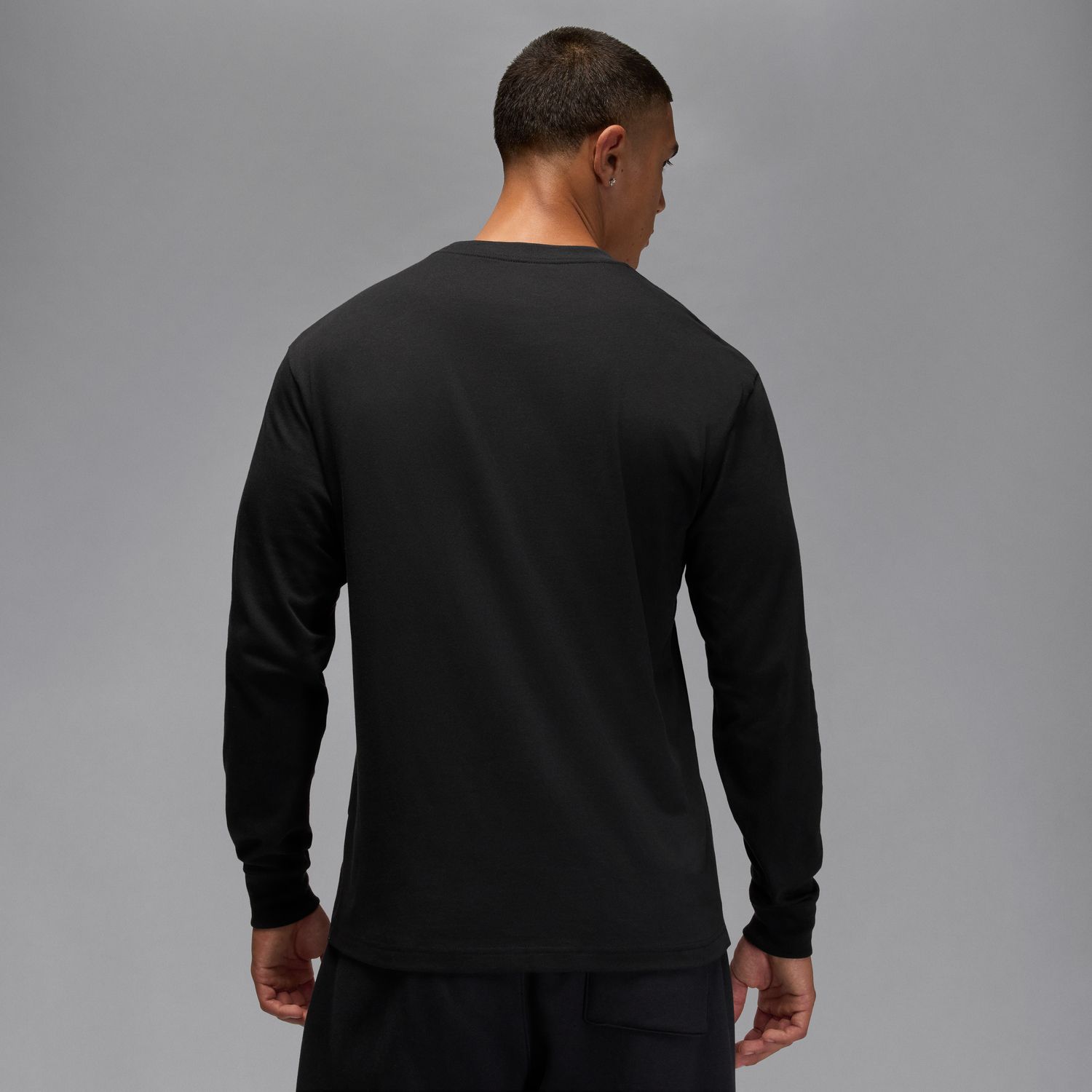 Jordan Flight Long-Sleeve Crewneck Tee Black - Pánske - Tričko Jordan - Čierne - IM6511-010