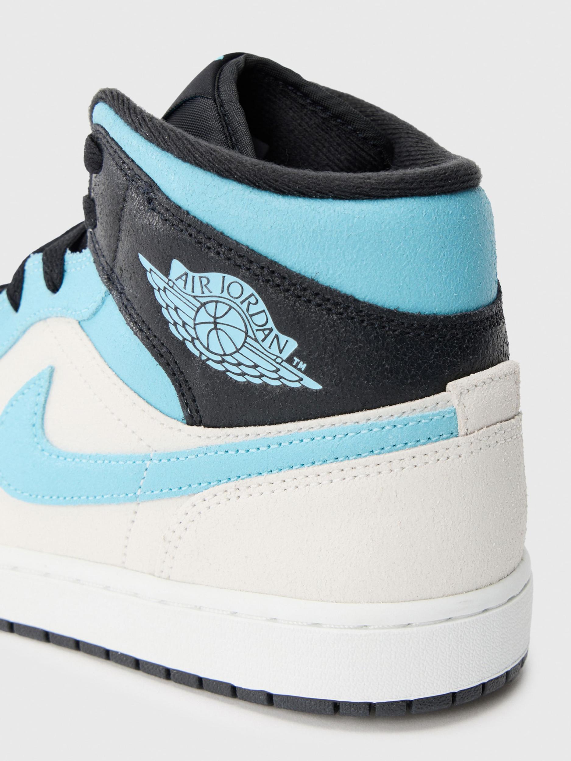 Jordan Členkové tenisky 'AIR JORDAN 1 MID SE' nebesky modrá / čierna / biela